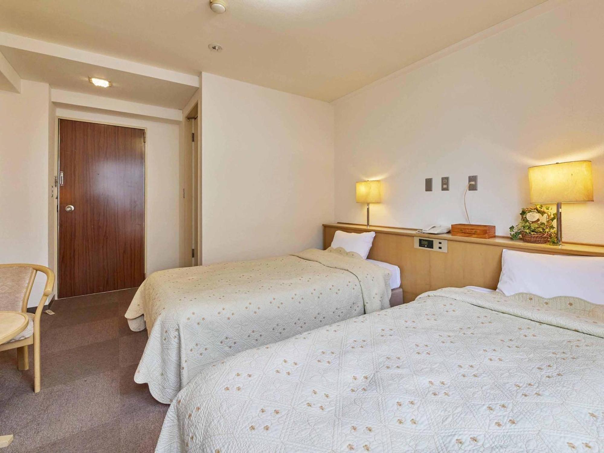 Kumagaya Royal Hotel Suzuki Buitenkant foto