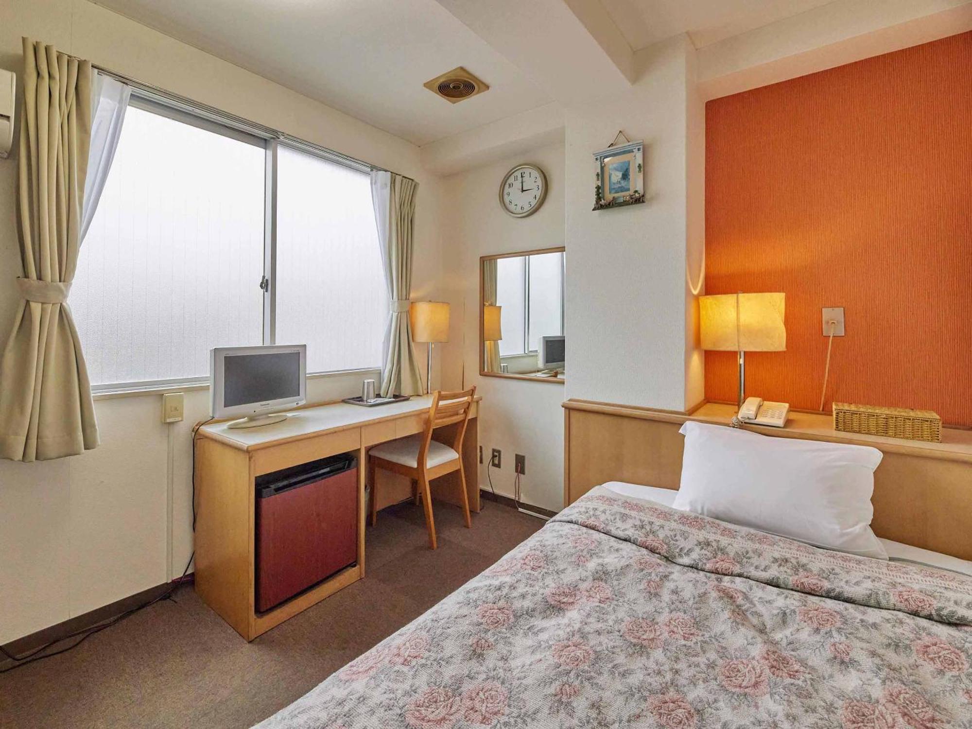 Kumagaya Royal Hotel Suzuki Buitenkant foto